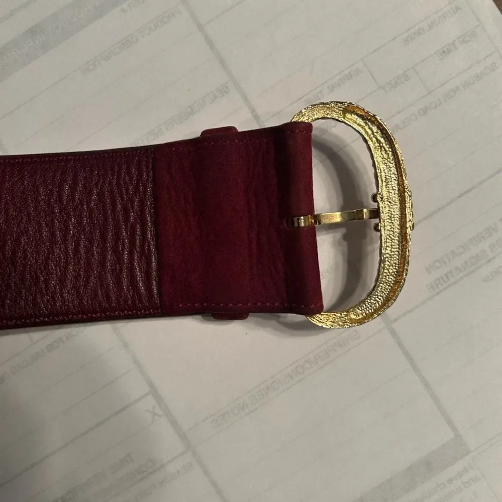 Vintage Christian Dior Burgundy Leather/Suede Belt(Size 70)
